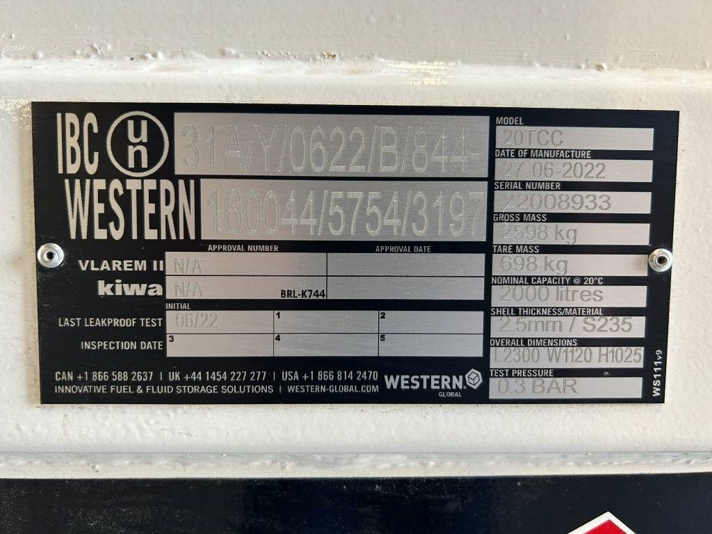 Western Global 20TCC - 2.000 Liter Diesel Tank - DPX-25083 - Tároló tartály: 4 kép. Western Global 20TCC - 2.000 Liter Diesel Tank - DPX-25083 - Tároló tartály: 4 kép.
