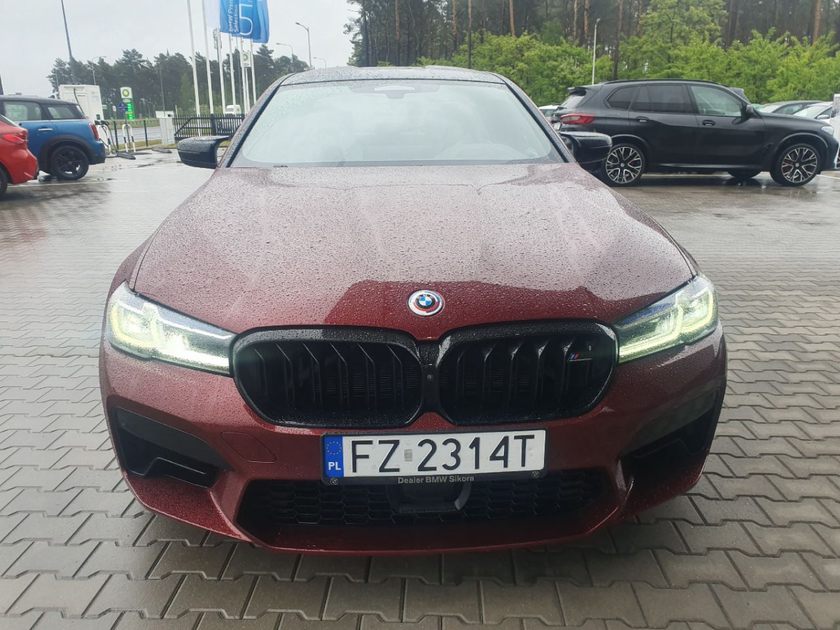 BMW M5 COMPETITION SEDAN - Szedán: 5 kép. BMW M5 COMPETITION SEDAN - Szedán: 5 kép.