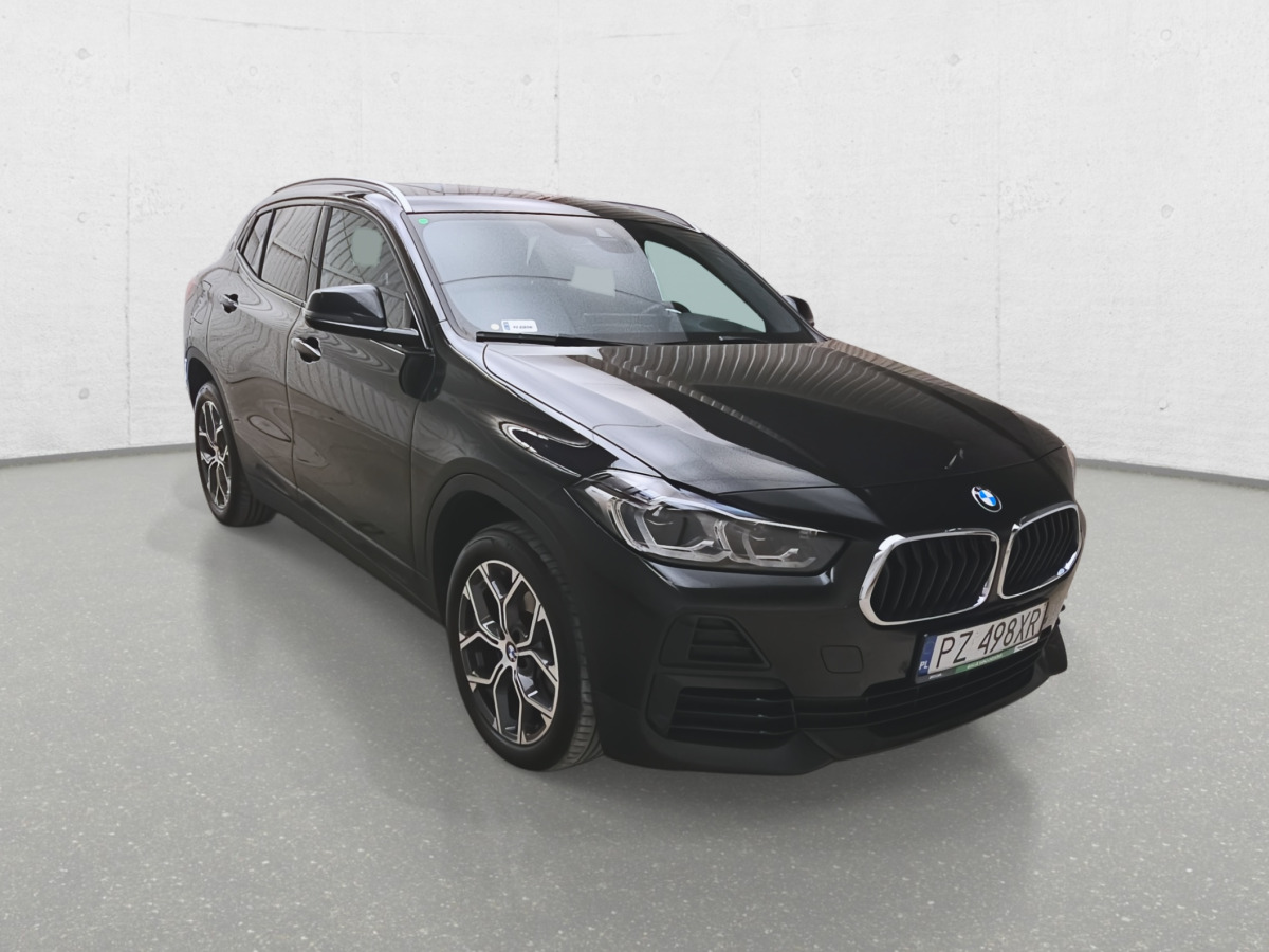 BMW X2 XDRIVE20D SUV - Terepjáró/ SUV: 1 kép. BMW X2 XDRIVE20D SUV - Terepjáró/ SUV: 1 kép.