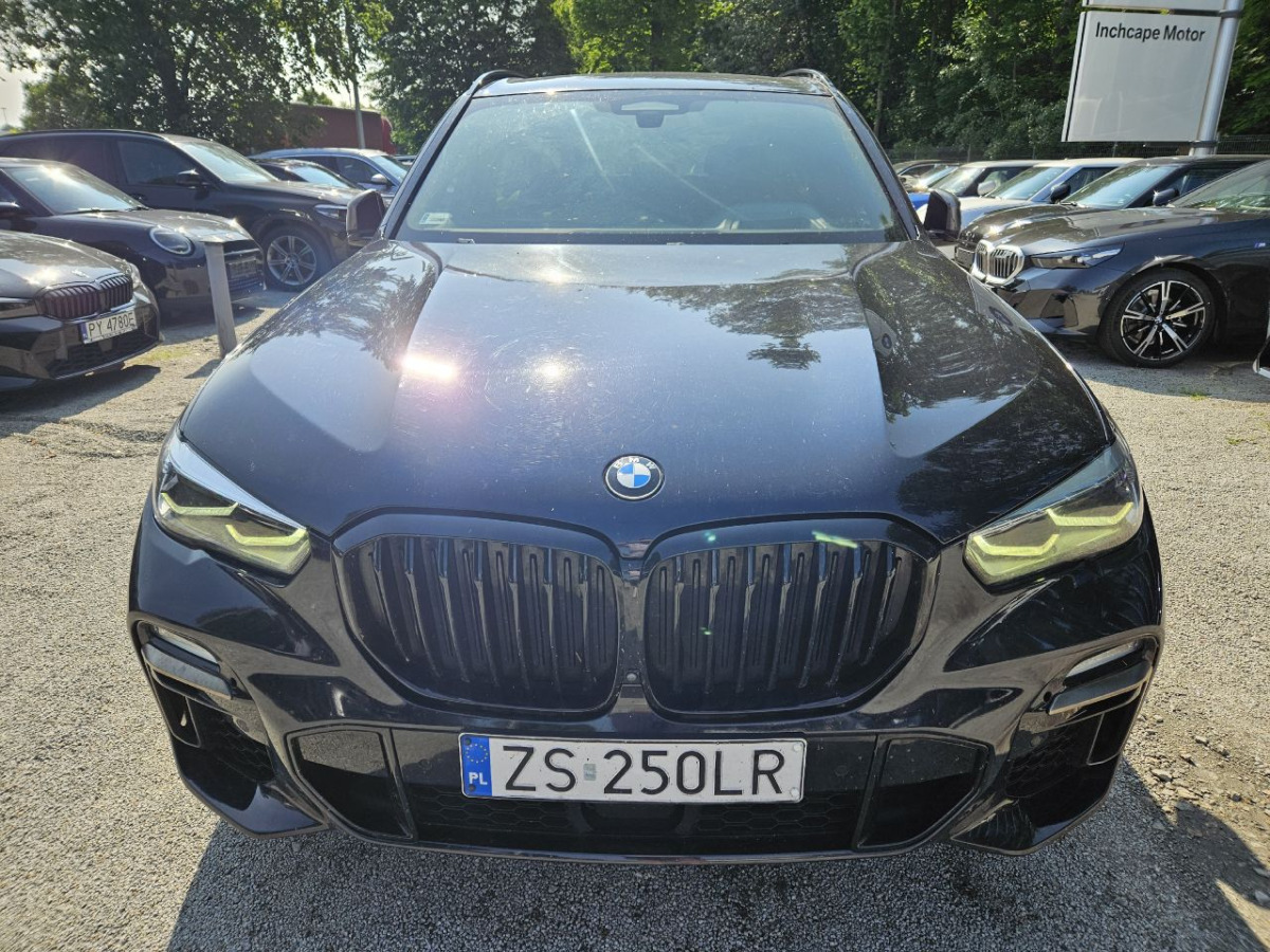 BMW X5 M50D SUV - Terepjáró/ SUV: 5 kép. BMW X5 M50D SUV - Terepjáró/ SUV: 5 kép.