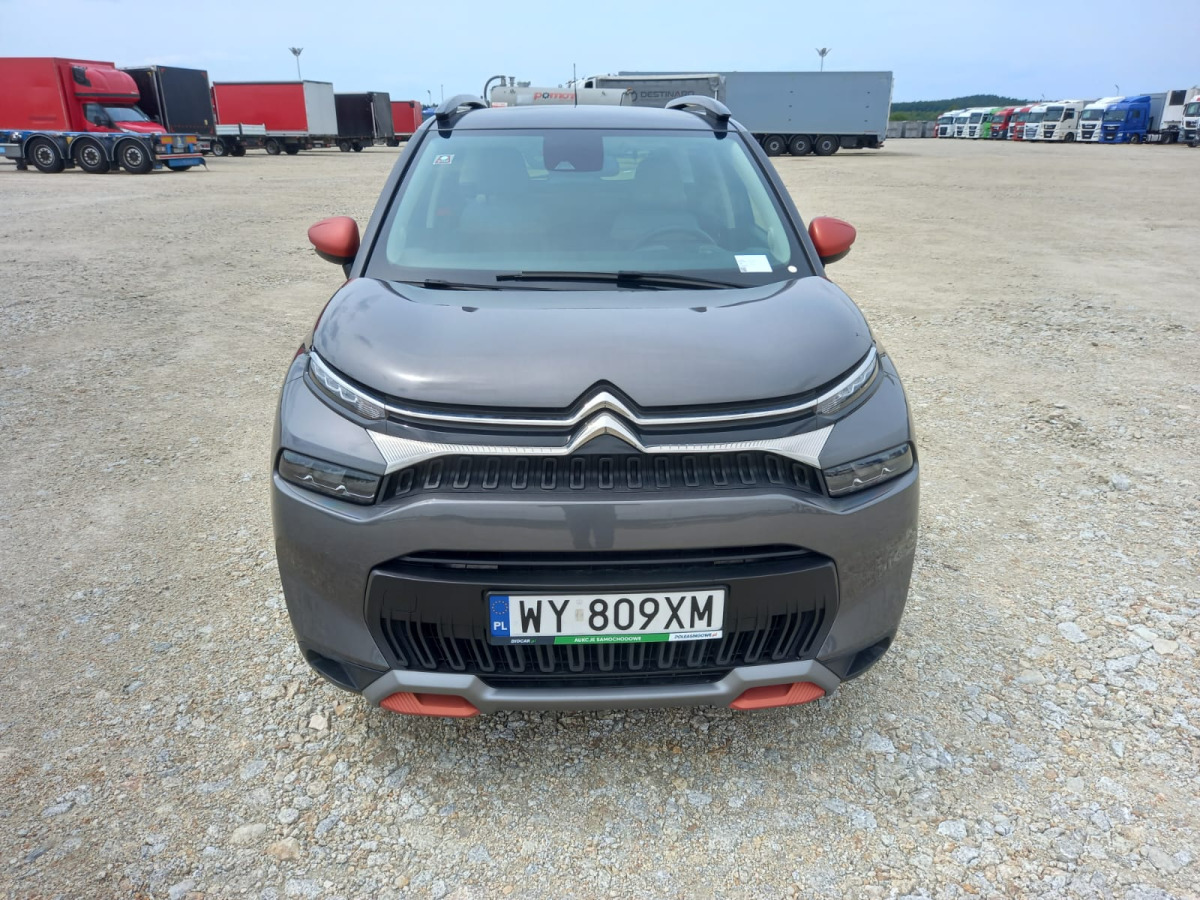 CITROEN C3 AIRCROSS KOMBI - Autó: 3 kép. CITROEN C3 AIRCROSS KOMBI - Autó: 3 kép.