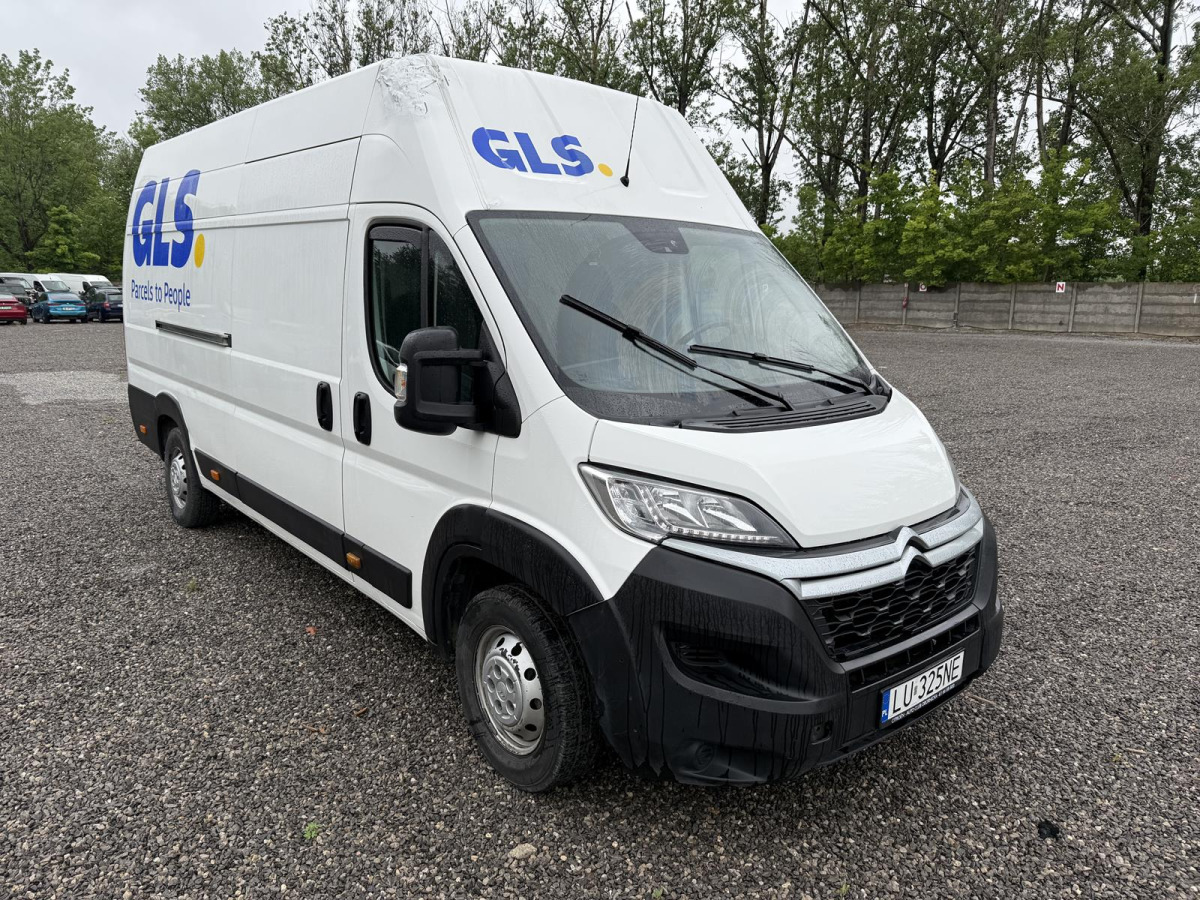 CITROEN JUMPER 35+ 2.2 BLUEHDI L4H3 FURGON BLASZAK - Furgon: 1 kép. CITROEN JUMPER 35+ 2.2 BLUEHDI L4H3 FURGON BLASZAK - Furgon: 1 kép.