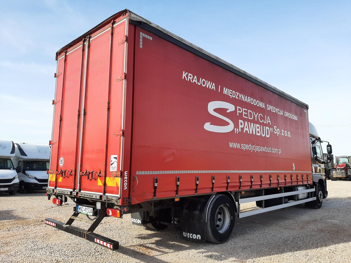 DAF CF 320 FA/ZSP SOLÓWKA - Ponyvás teherautó: 4 kép. DAF CF 320 FA/ZSP SOLÓWKA - Ponyvás teherautó: 4 kép.