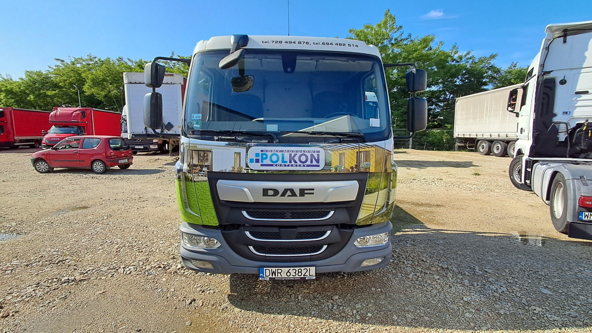 DAF LF230 FA 108/ZPL + NACZEPA REDOS - Vontató: 3 kép. DAF LF230 FA 108/ZPL + NACZEPA REDOS - Vontató: 3 kép.