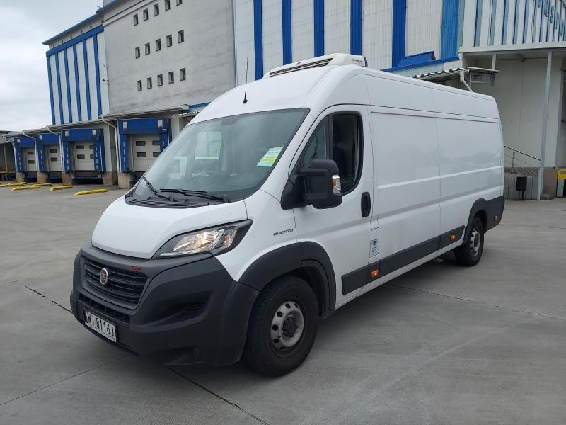 FIAT DUCATO FURGON BLASZAK - Furgon: 2 kép. FIAT DUCATO FURGON BLASZAK - Furgon: 2 kép.