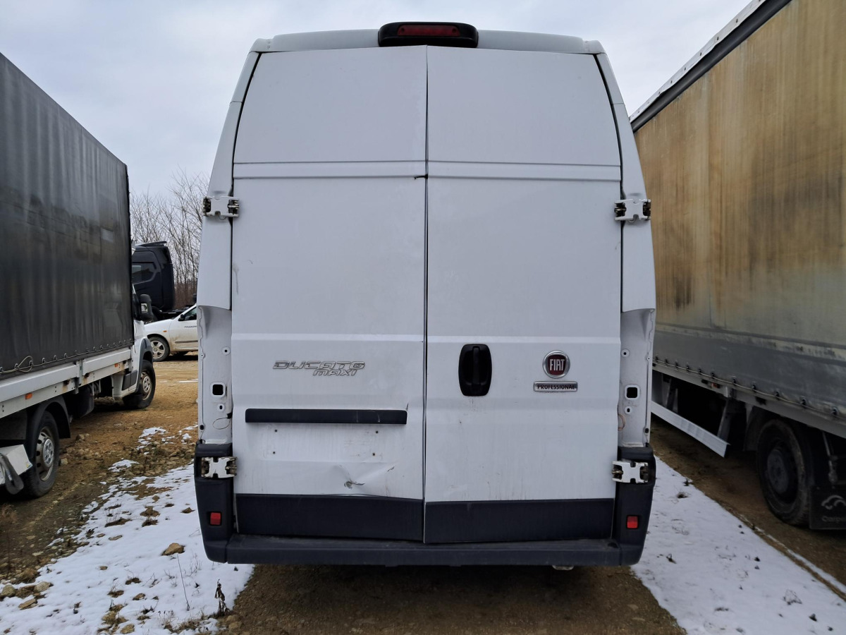 FIAT DUCATO FURGON BLASZAK - Furgon: 5 kép. FIAT DUCATO FURGON BLASZAK - Furgon: 5 kép.