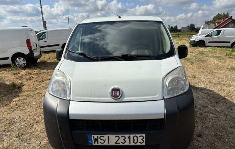 FIAT FIORINO FURGON BLASZAK - Furgon: 3 kép. FIAT FIORINO FURGON BLASZAK - Furgon: 3 kép.