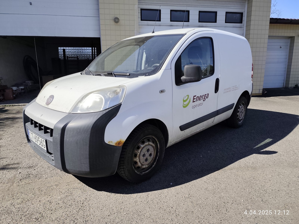 FIAT FIORINO VAN - Furgon: 2 kép. FIAT FIORINO VAN - Furgon: 2 kép.