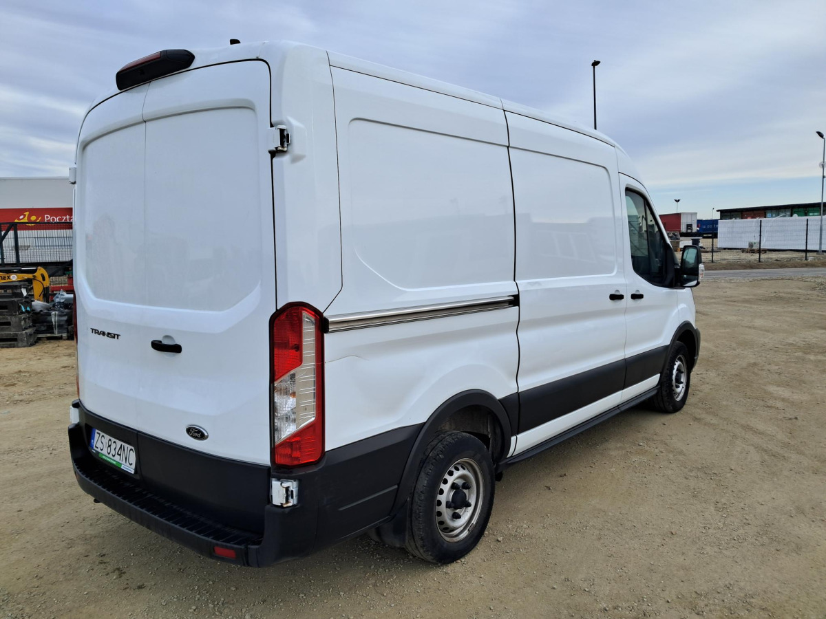 FORD FCD TRANSIT FURGON BLASZAK - Furgon: 5 kép. FORD FCD TRANSIT FURGON BLASZAK - Furgon: 5 kép.