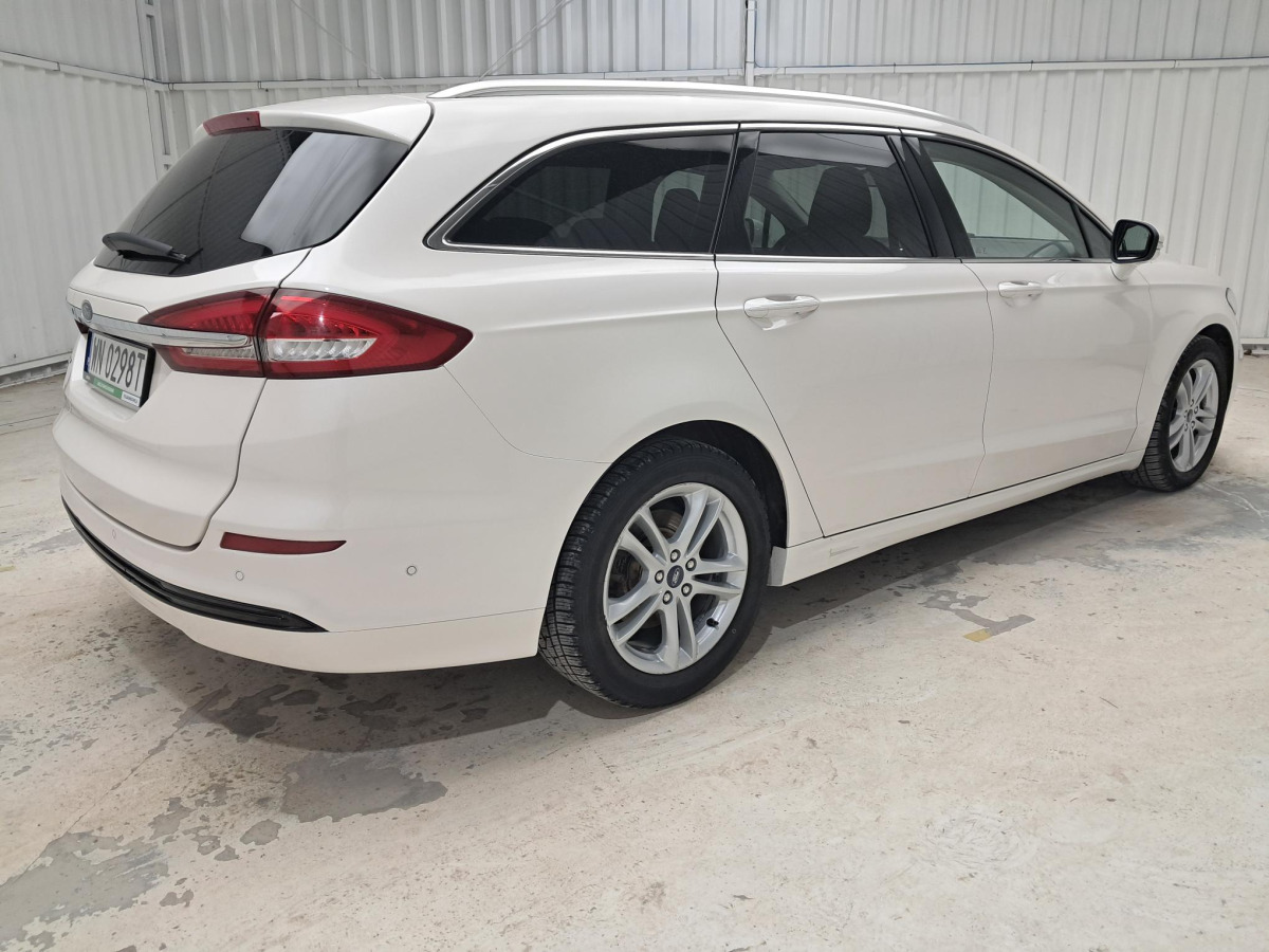 FORD MONDEO KOMBI - Autó: 4 kép. FORD MONDEO KOMBI - Autó: 4 kép.