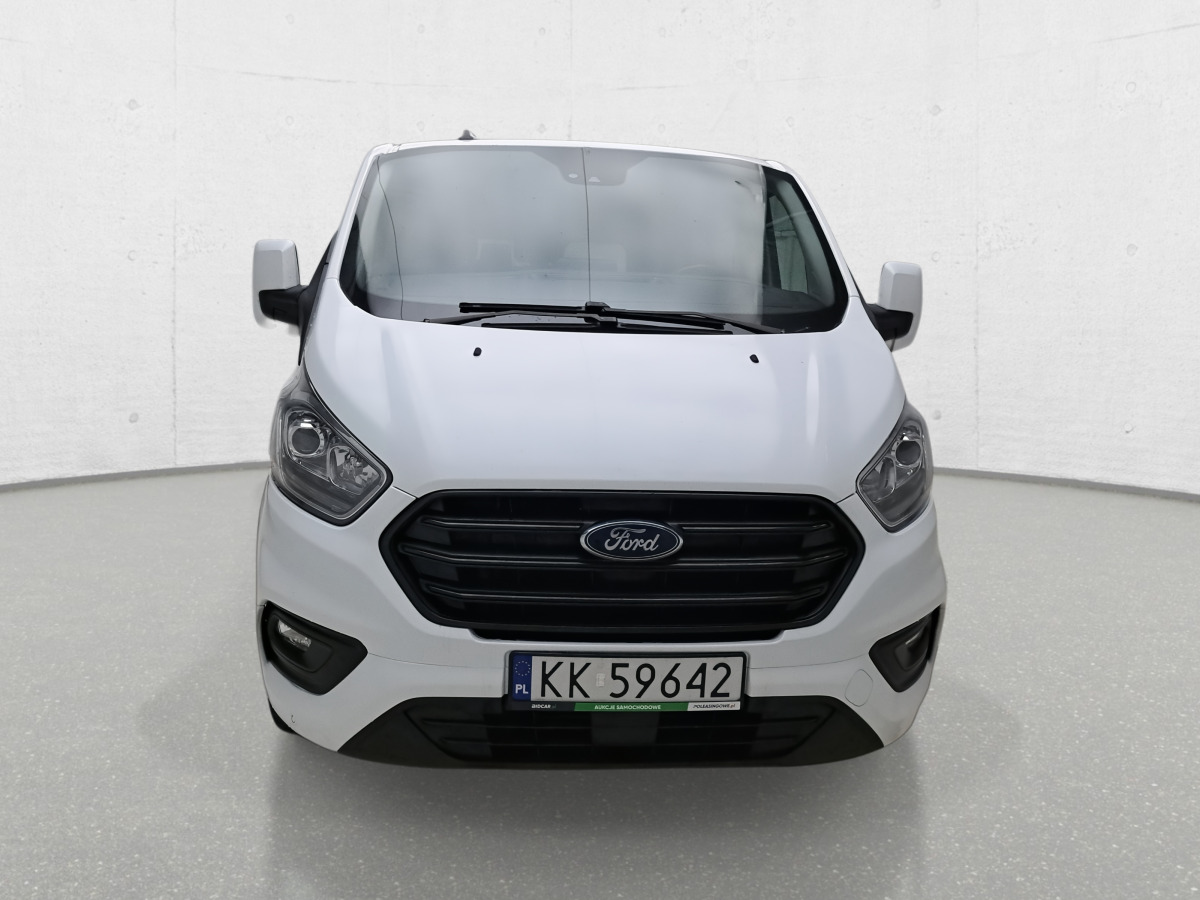 FORD TOURNEO CUSTOM VAN - Furgon: 3 kép. FORD TOURNEO CUSTOM VAN - Furgon: 3 kép.