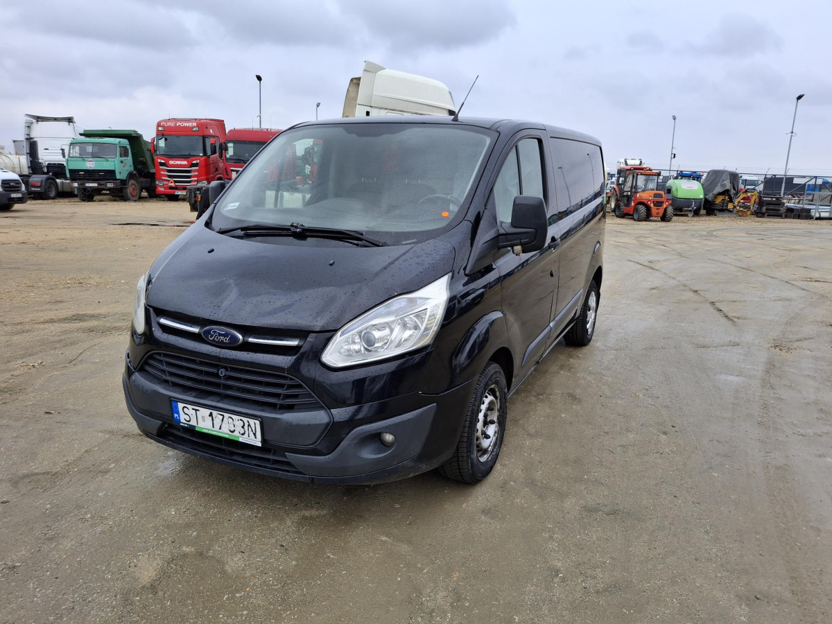 FORD TRANSIT CUSTOM FURGON BLASZAK - Furgon: 3 kép. FORD TRANSIT CUSTOM FURGON BLASZAK - Furgon: 3 kép.