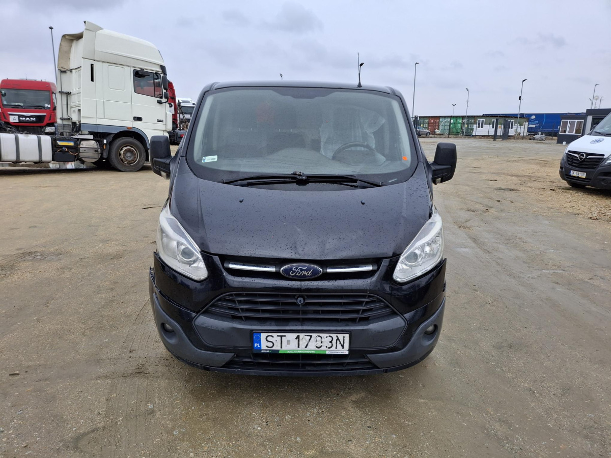FORD TRANSIT CUSTOM FURGON BLASZAK - Furgon: 4 kép. FORD TRANSIT CUSTOM FURGON BLASZAK - Furgon: 4 kép.