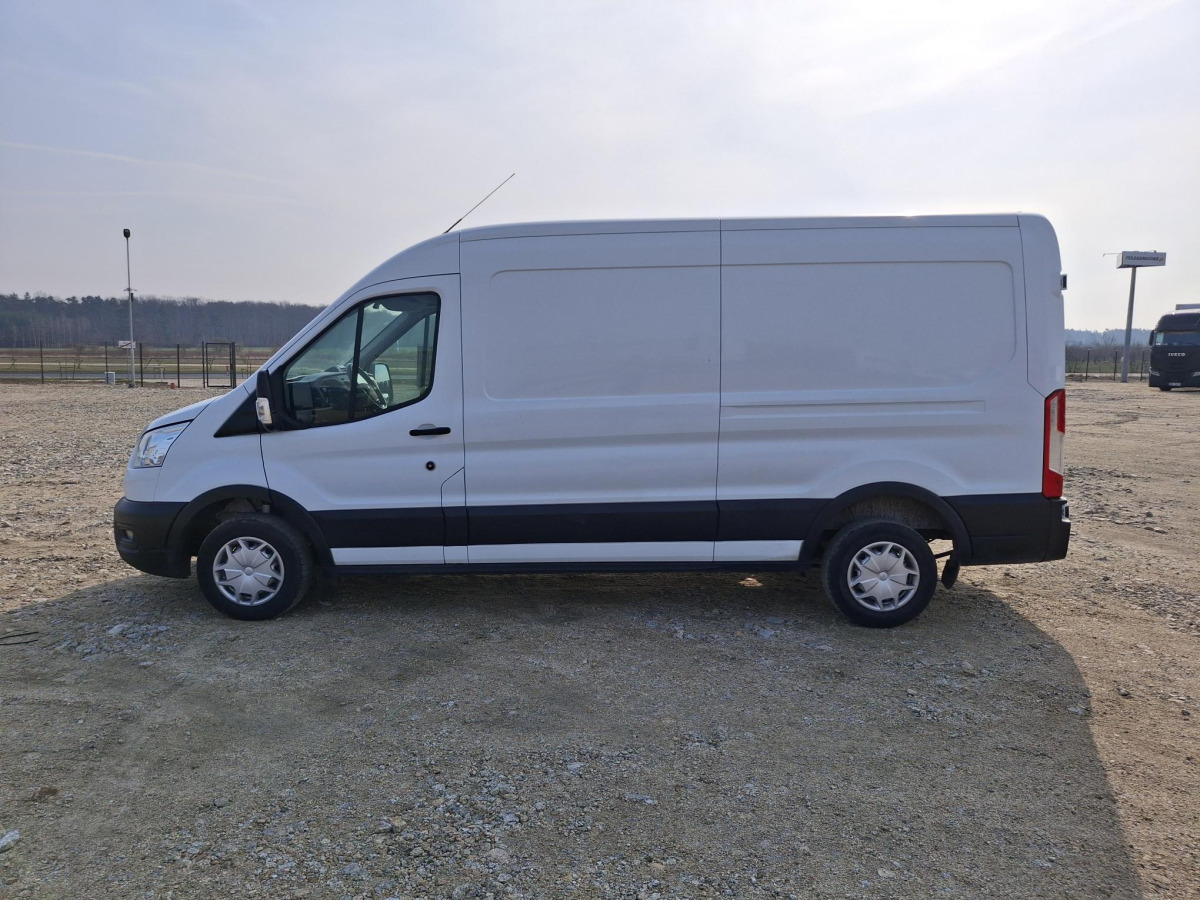 FORD TRANSIT FURGON BLASZAK - Furgon: 4 kép. FORD TRANSIT FURGON BLASZAK - Furgon: 4 kép.