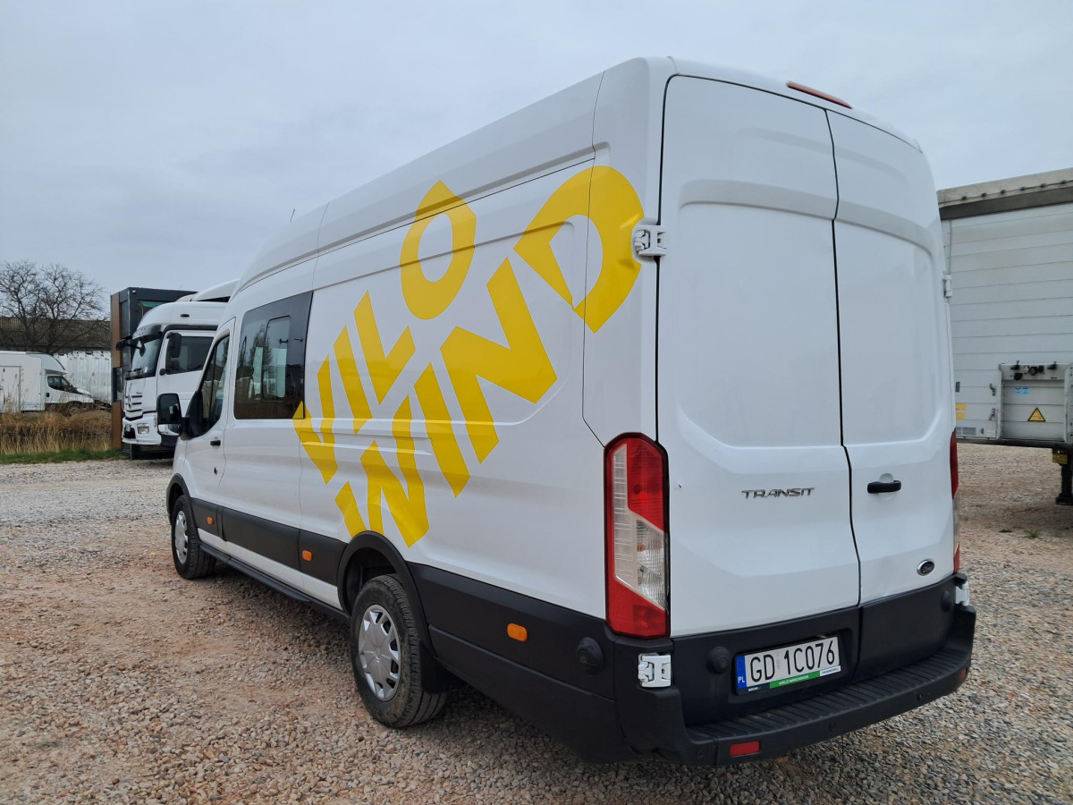 FORD TRANSIT FURGON BLASZAK - Furgon: 4 kép. FORD TRANSIT FURGON BLASZAK - Furgon: 4 kép.