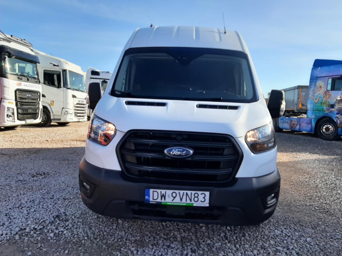 FORD TRANSIT FURGON BLASZAK - Furgon: 3 kép. FORD TRANSIT FURGON BLASZAK - Furgon: 3 kép.