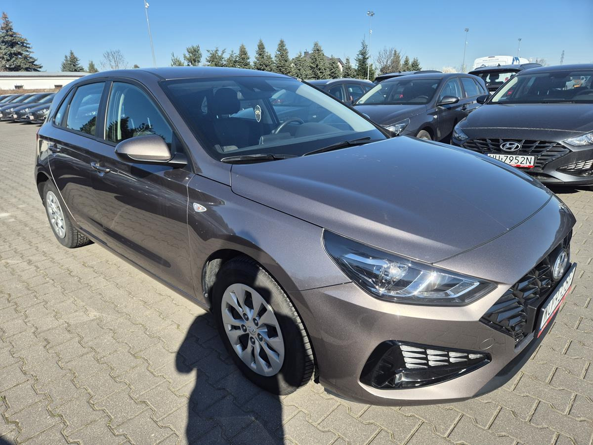 HYUNDAI I30 HATCHBACK - Hatchback: 1 kép. HYUNDAI I30 HATCHBACK - Hatchback: 1 kép.
