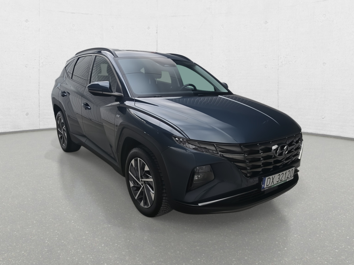 HYUNDAI TUCSON SUV - Terepjáró/ SUV: 1 kép. HYUNDAI TUCSON SUV - Terepjáró/ SUV: 1 kép.