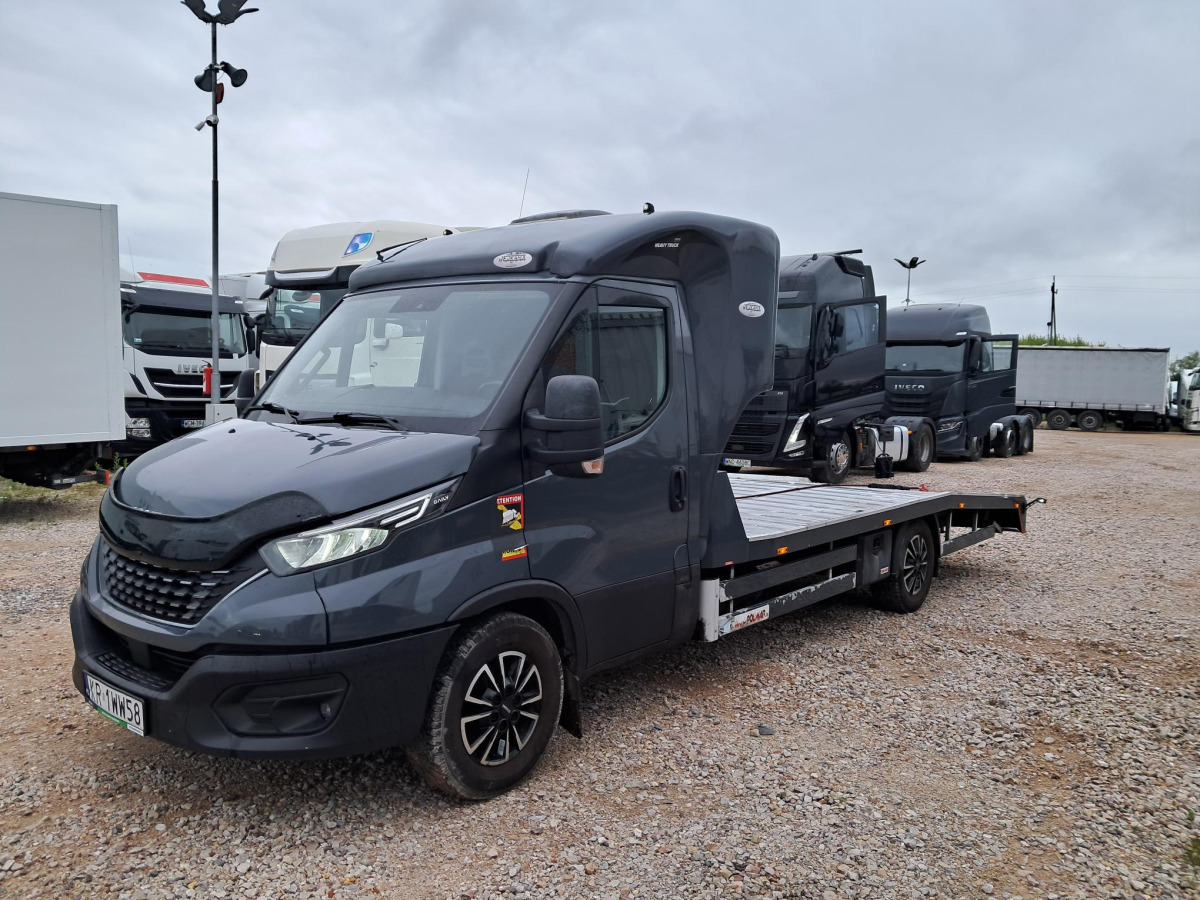 IVECO 35S18 AUTOLAWETA - Vontató: 3 kép. IVECO 35S18 AUTOLAWETA - Vontató: 3 kép.