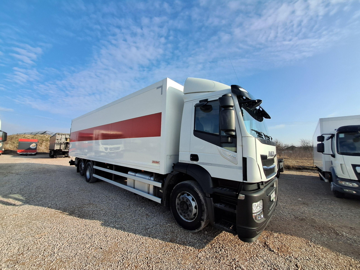 IVECO STRALIS KONTENER Z WINDĄ - Dobozos felépítményű teherautó: 1 kép. IVECO STRALIS KONTENER Z WINDĄ - Dobozos felépítményű teherautó: 1 kép.