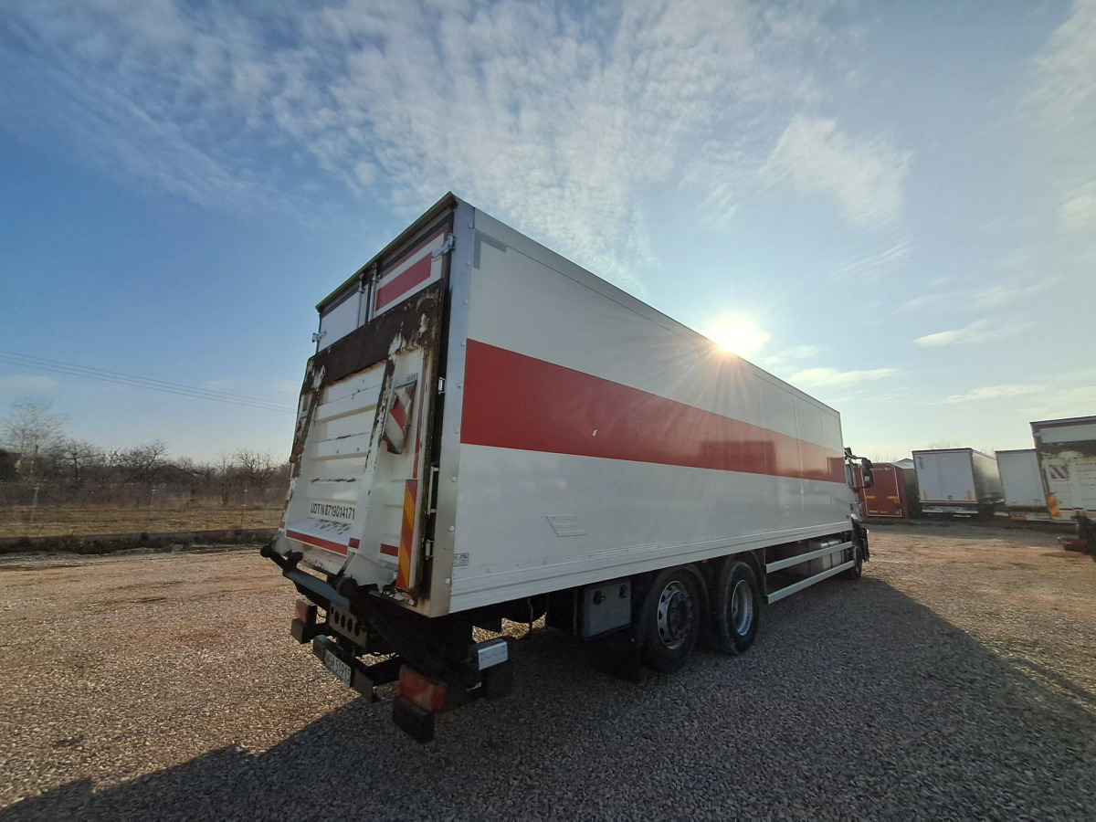 IVECO STRALIS KONTENER Z WINDĄ - Dobozos felépítményű teherautó: 4 kép. IVECO STRALIS KONTENER Z WINDĄ - Dobozos felépítményű teherautó: 4 kép.