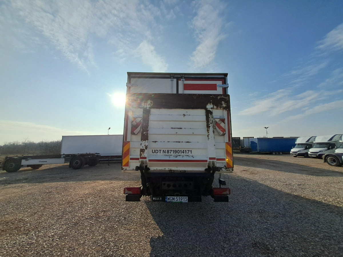 IVECO STRALIS KONTENER Z WINDĄ - Dobozos felépítményű teherautó: 5 kép. IVECO STRALIS KONTENER Z WINDĄ - Dobozos felépítményű teherautó: 5 kép.