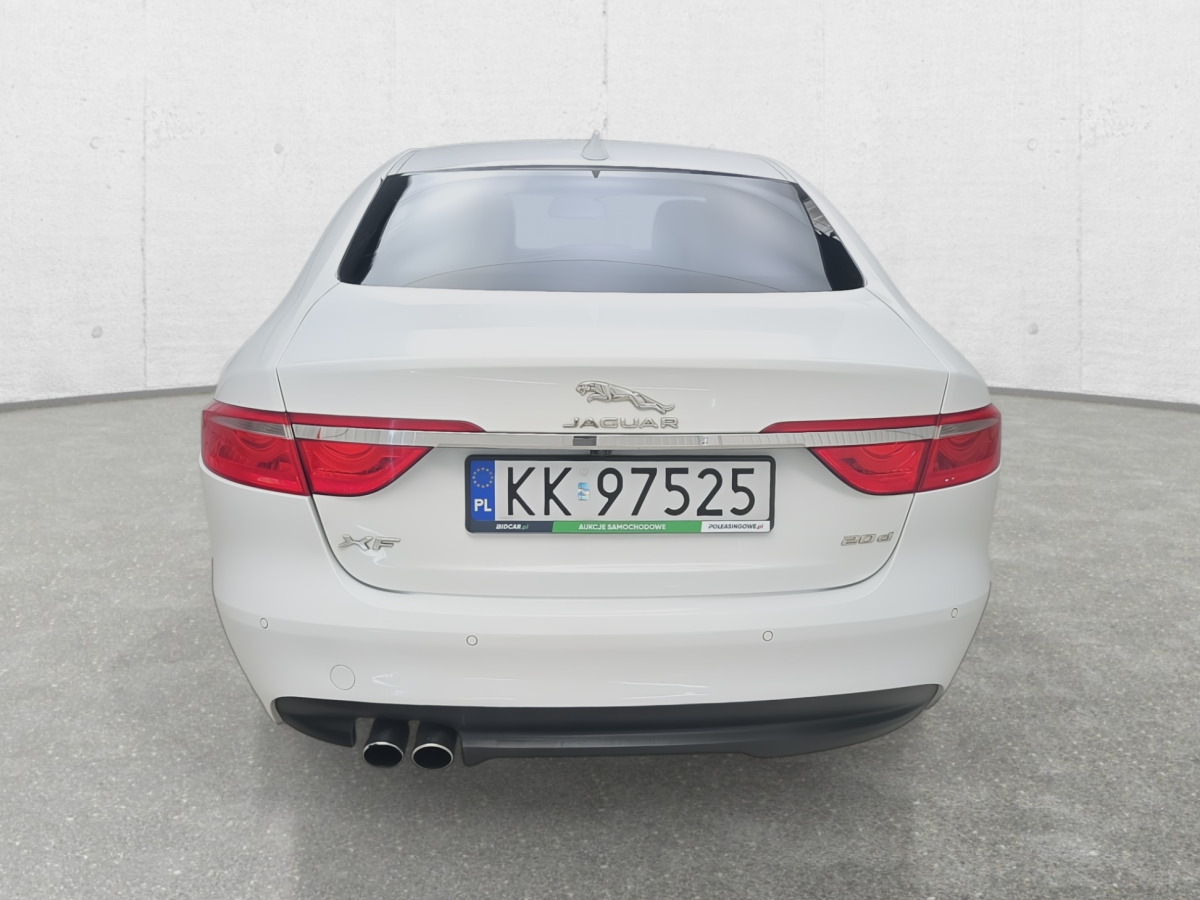 JAGUAR XF SEDAN - Szedán: 5 kép. JAGUAR XF SEDAN - Szedán: 5 kép.