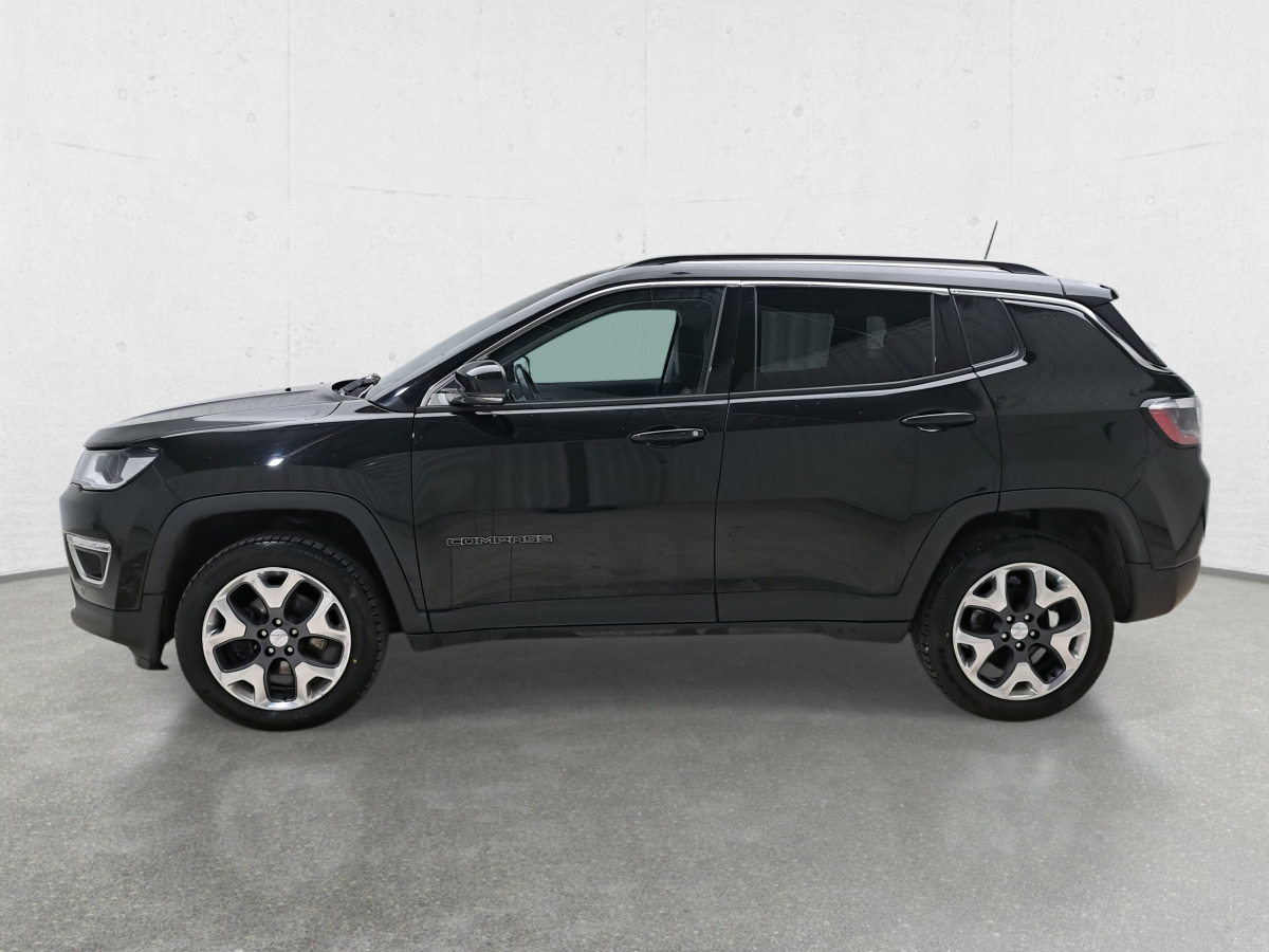 JEEP COMPASS SUV - Terepjáró/ SUV: 5 kép. JEEP COMPASS SUV - Terepjáró/ SUV: 5 kép.