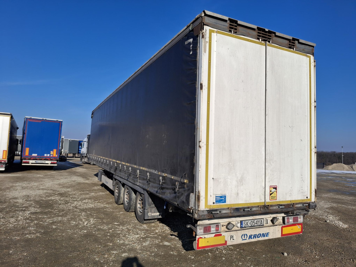 KRONE SD KURTYNOWA - Ponyvás pótkocsi: 4 kép. KRONE SD KURTYNOWA - Ponyvás pótkocsi: 4 kép.