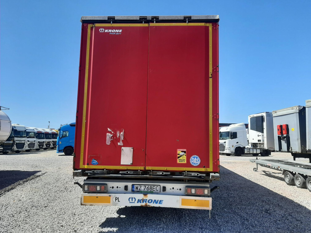 KRONE SD PLANDEKA/FIRANA - Ponyvás pótkocsi: 5 kép. KRONE SD PLANDEKA/FIRANA - Ponyvás pótkocsi: 5 kép.
