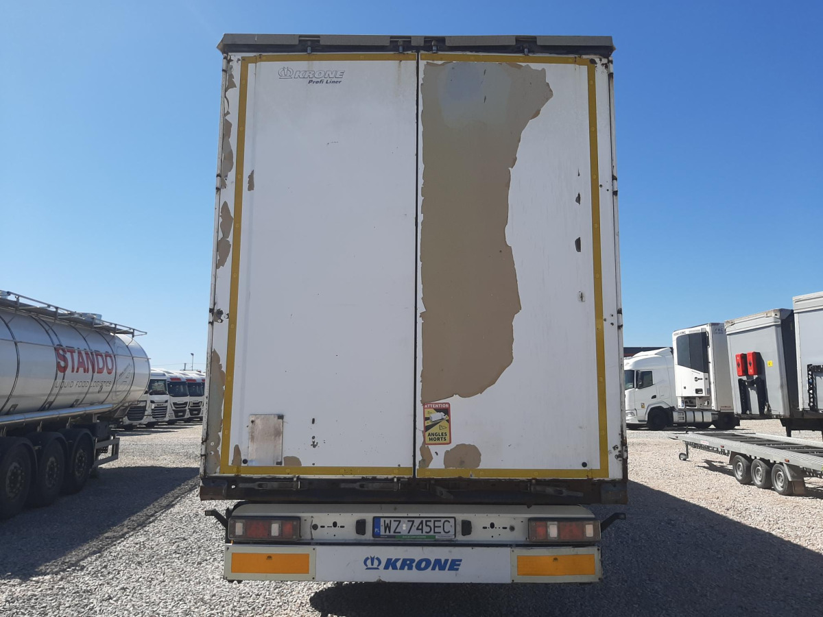 KRONE SD PLANDEKA/FIRANA - Ponyvás pótkocsi: 5 kép. KRONE SD PLANDEKA/FIRANA - Ponyvás pótkocsi: 5 kép.