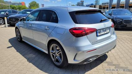 MERCEDES BENZ A 200 AMG Line HATCHBACK - Hatchback: 4 kép. MERCEDES BENZ A 200 AMG Line HATCHBACK - Hatchback: 4 kép.