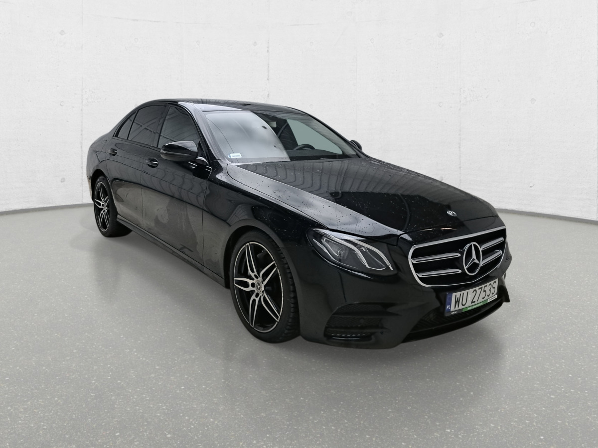 MERCEDES BENZ E 200 D SEDAN - Szedán: 1 kép. MERCEDES BENZ E 200 D SEDAN - Szedán: 1 kép.