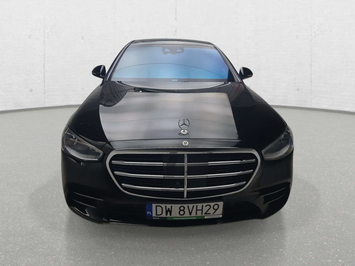 MERCEDES BENZ S 400 D 4MATIC SEDAN - Szedán: 3 kép. MERCEDES BENZ S 400 D 4MATIC SEDAN - Szedán: 3 kép.