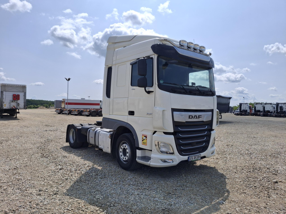 DAF XF 450 FT CIĄGNIK SIODŁOWY - Nyergesvontató: 1 kép. DAF XF 450 FT CIĄGNIK SIODŁOWY - Nyergesvontató: 1 kép.