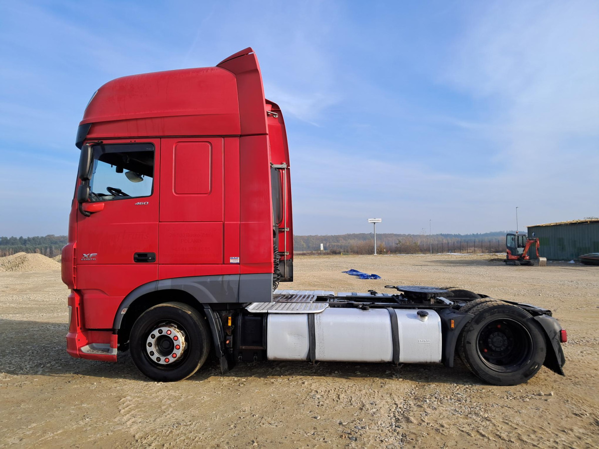 DAF XF 460 FT CIĄGNIK SIODŁOWY - Nyergesvontató: 5 kép. DAF XF 460 FT CIĄGNIK SIODŁOWY - Nyergesvontató: 5 kép.