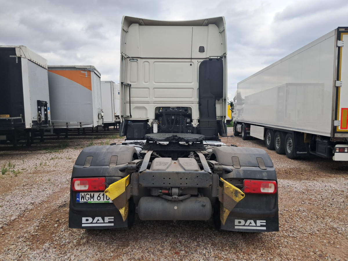 DAF XF 480 FT CIĄGNIK SIODŁOWY - Nyergesvontató: 4 kép. DAF XF 480 FT CIĄGNIK SIODŁOWY - Nyergesvontató: 4 kép.