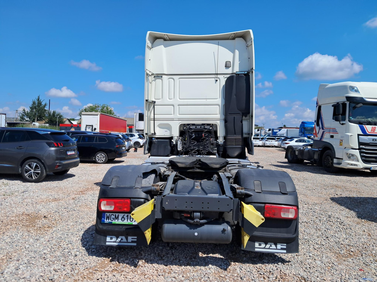 DAF XF 480 FT CIĄGNIK SIODŁOWY - Nyergesvontató: 4 kép. DAF XF 480 FT CIĄGNIK SIODŁOWY - Nyergesvontató: 4 kép.