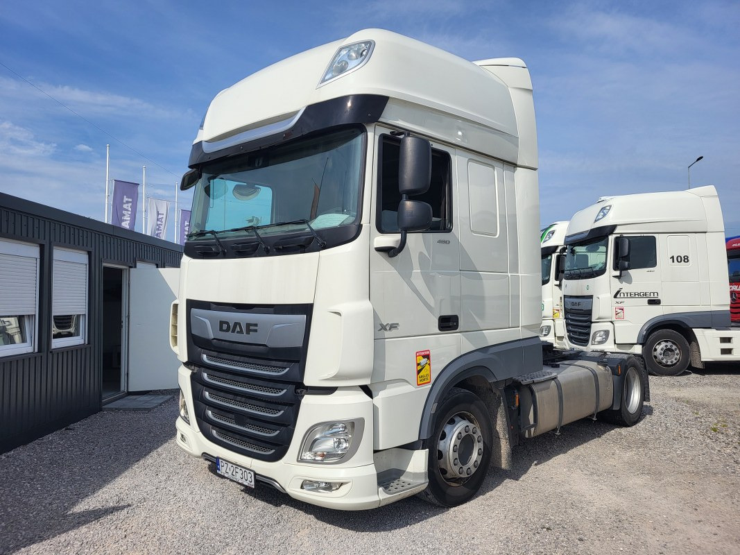 DAF XF 480 FT CIĄGNIK SIODŁOWY - Nyergesvontató: 2 kép. DAF XF 480 FT CIĄGNIK SIODŁOWY - Nyergesvontató: 2 kép.