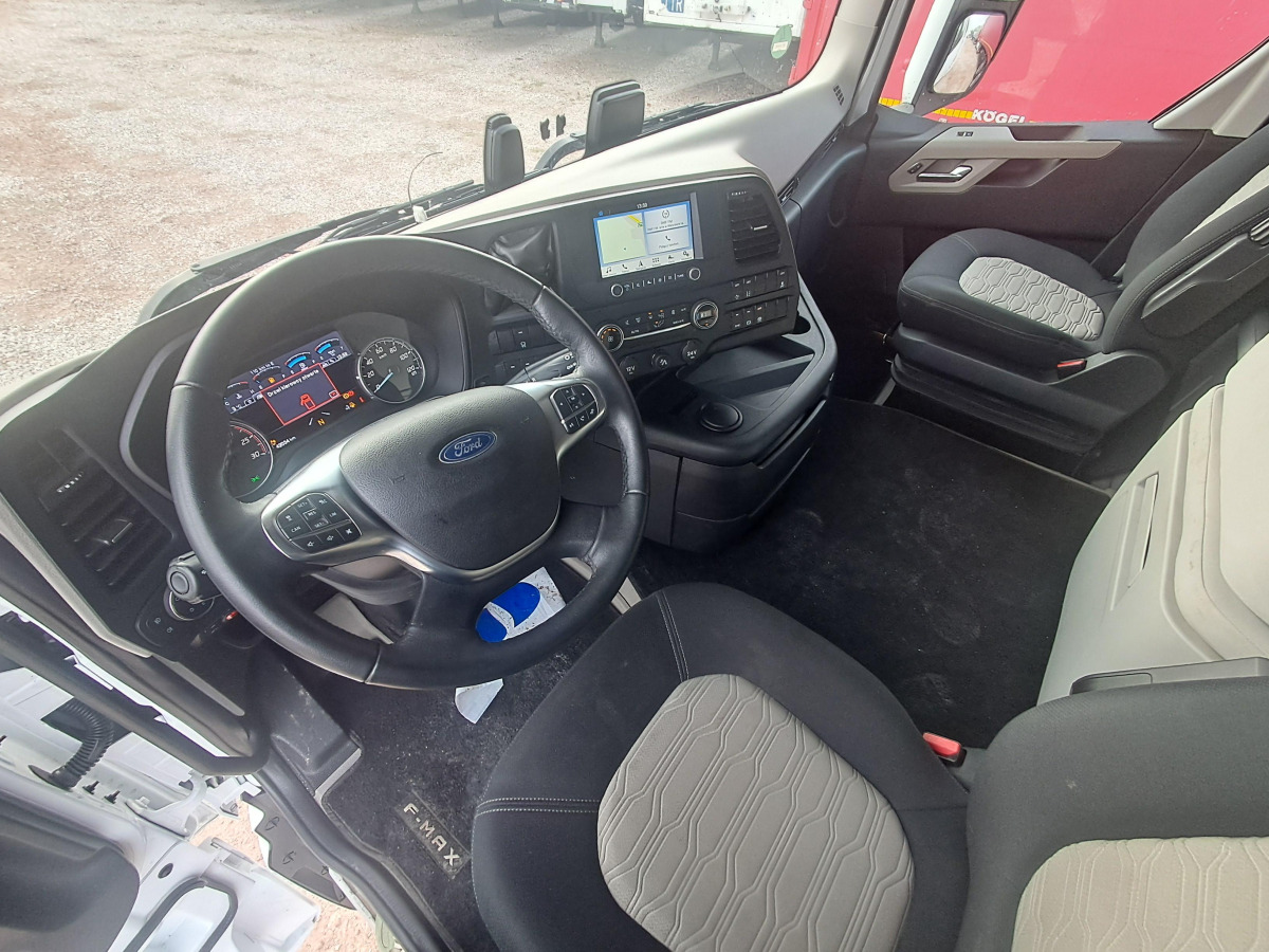 Nyergesvontató FORD F-MAX CIĄGNIK SIODŁOWY: 8 kép.