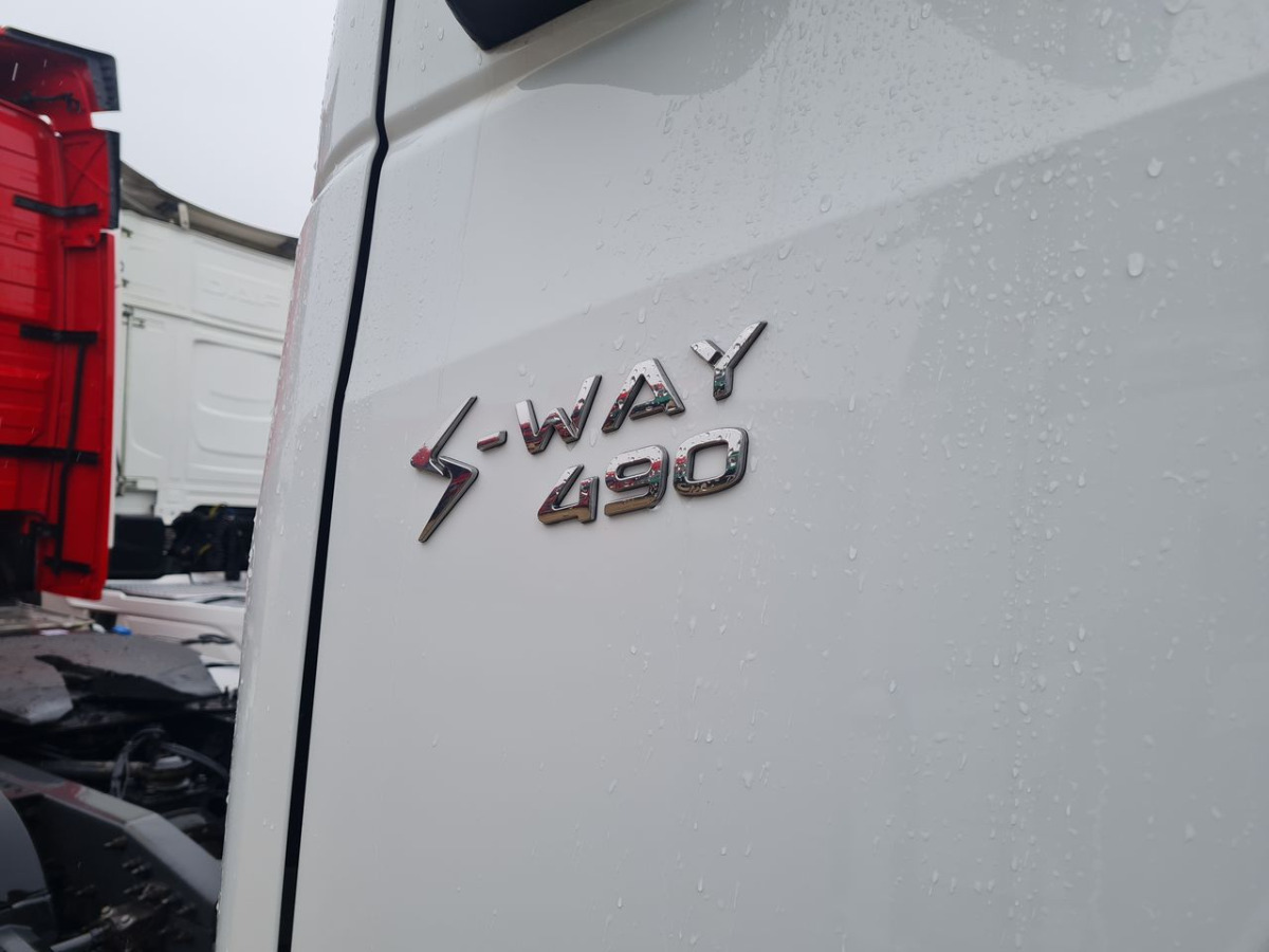IVECO AS440ST/FP LT CIĄGNIK SIODŁOWY - Nyergesvontató: 5 kép. IVECO AS440ST/FP LT CIĄGNIK SIODŁOWY - Nyergesvontató: 5 kép.