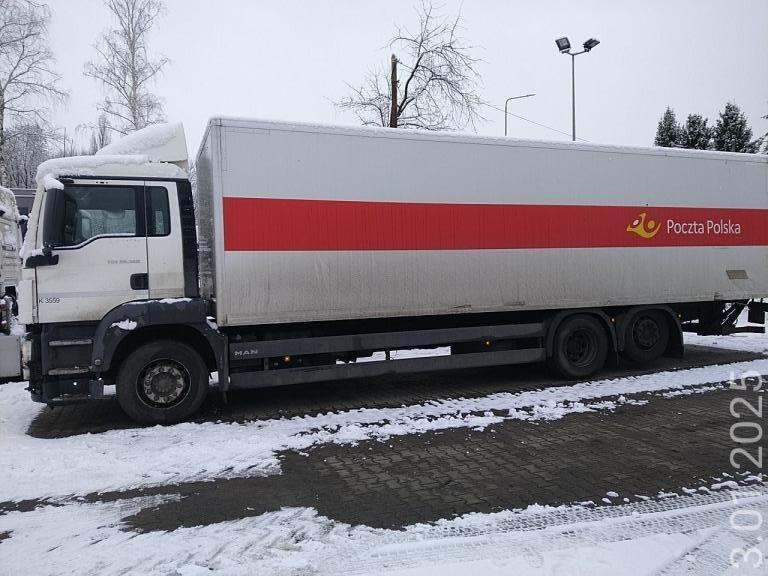 MAN TGS CIĄGNIK SIODŁOWY - Nyergesvontató: 3 kép. MAN TGS CIĄGNIK SIODŁOWY - Nyergesvontató: 3 kép.