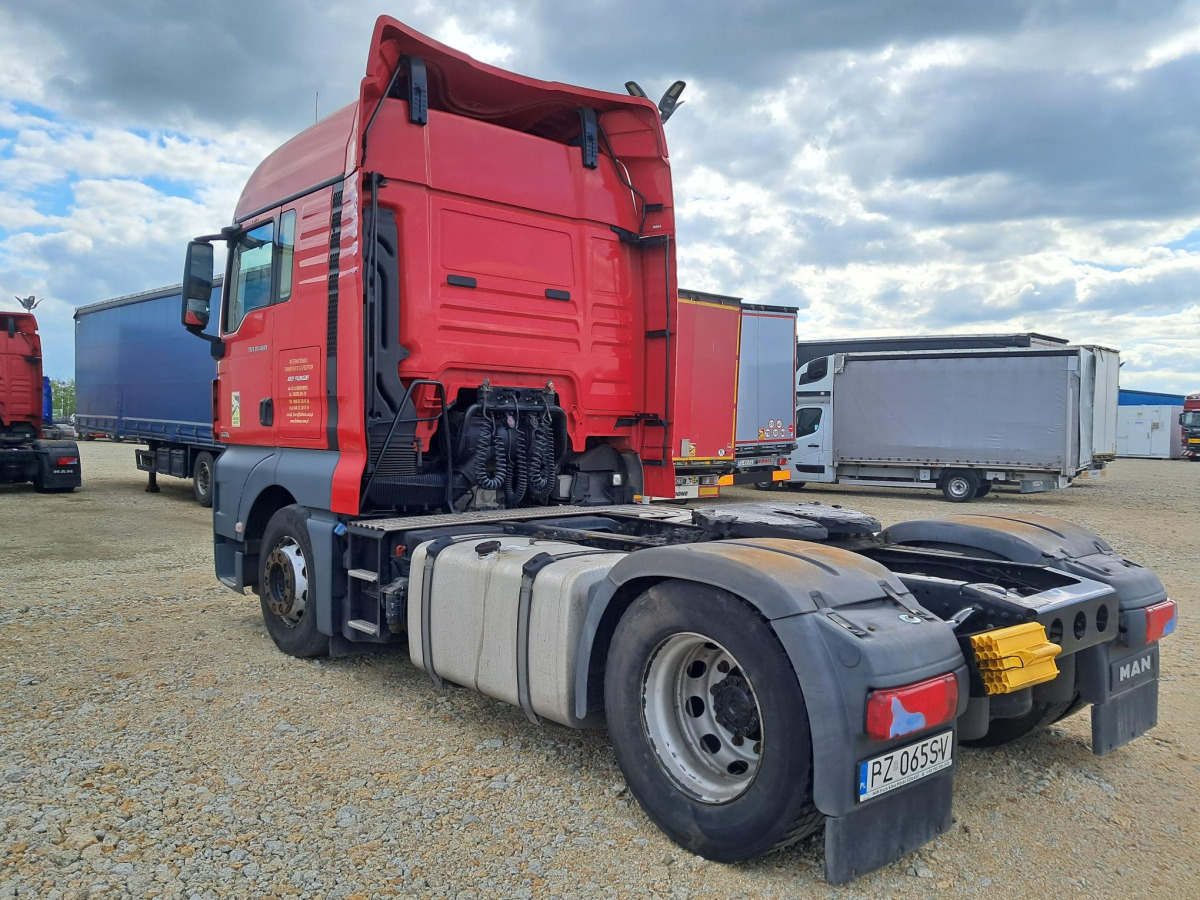 MAN TGX 18.460 4X2 BLS CIĄGNIK SIODŁOWY - Nyergesvontató: 5 kép. MAN TGX 18.460 4X2 BLS CIĄGNIK SIODŁOWY - Nyergesvontató: 5 kép.
