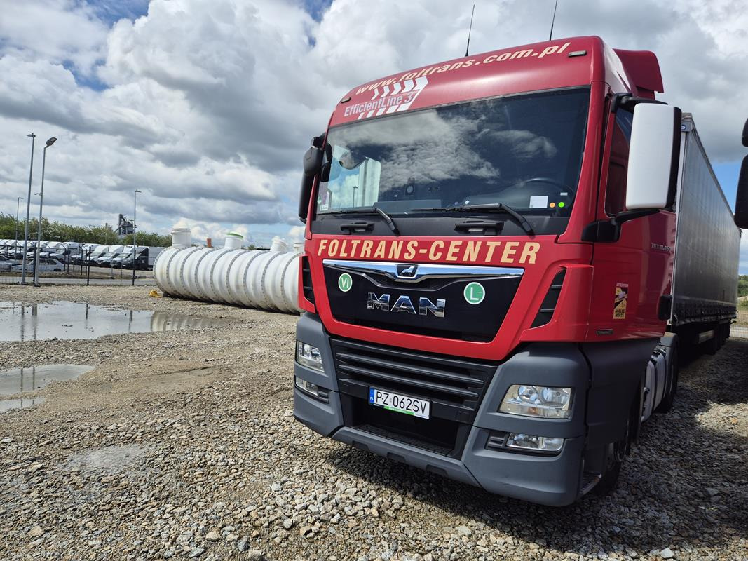 MAN TGX 18.460 4X2 BLS CIĄGNIK SIODŁOWY - Nyergesvontató: 5 kép. MAN TGX 18.460 4X2 BLS CIĄGNIK SIODŁOWY - Nyergesvontató: 5 kép.