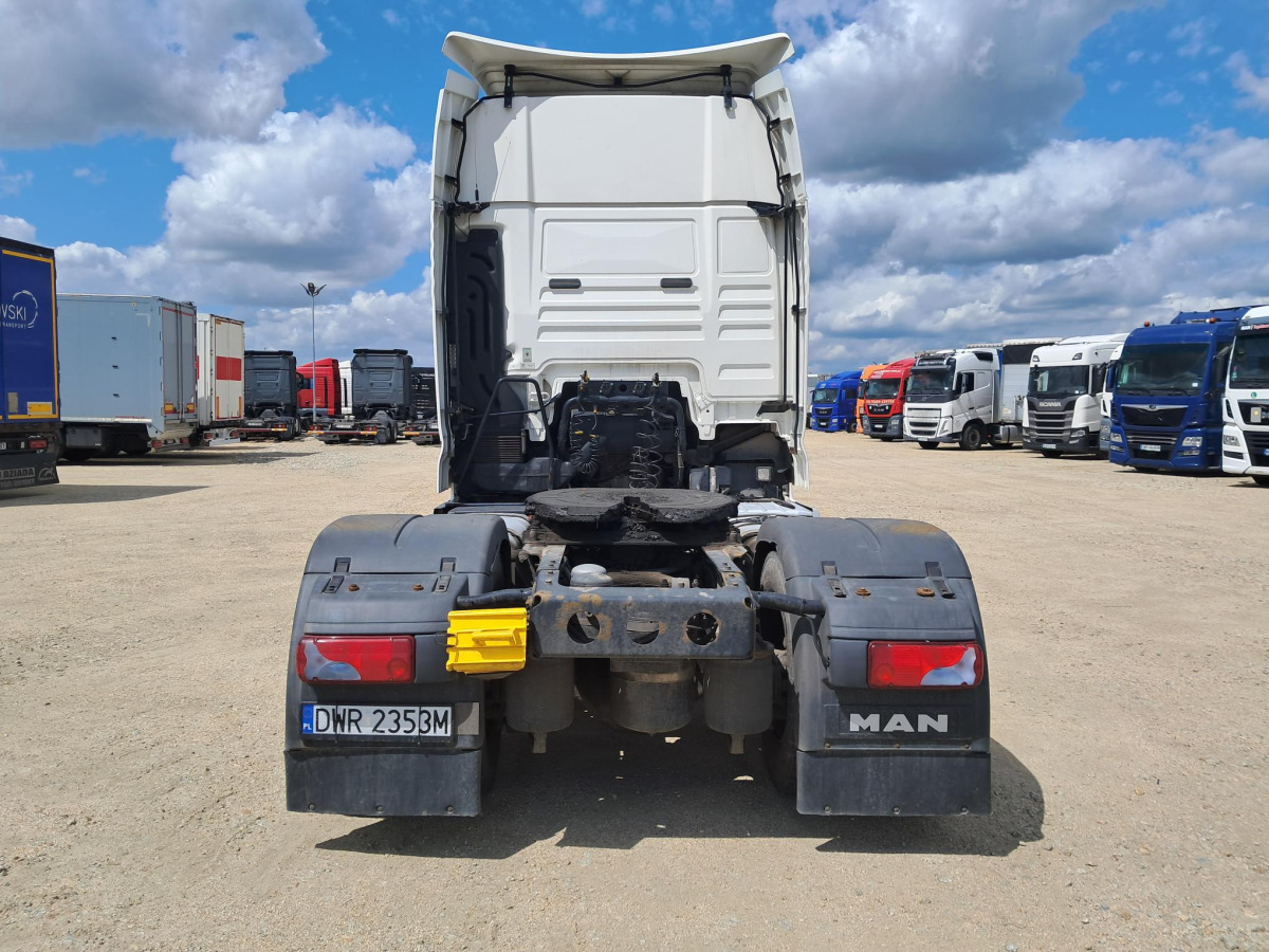 MAN TGX CIĄGNIK SIODŁOWY - Nyergesvontató: 4 kép. MAN TGX CIĄGNIK SIODŁOWY - Nyergesvontató: 4 kép.