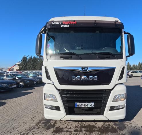 MAN TGX CIĄGNIK SIODŁOWY - Nyergesvontató: 2 kép. MAN TGX CIĄGNIK SIODŁOWY - Nyergesvontató: 2 kép.
