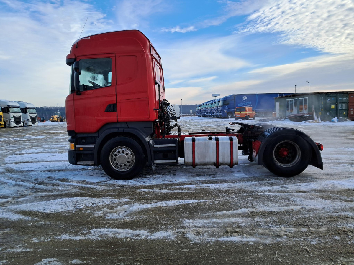 SCANIA R450 CIĄGNIK SIODŁOWY - Nyergesvontató: 4 kép. SCANIA R450 CIĄGNIK SIODŁOWY - Nyergesvontató: 4 kép.