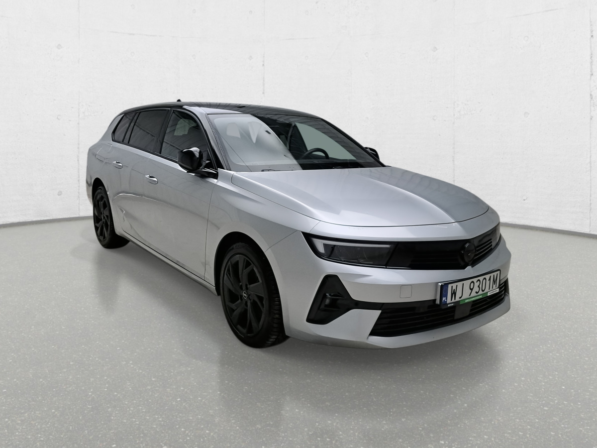 OPEL ASTRA SPORTS TOURER KOMBI - Autó: 1 kép. OPEL ASTRA SPORTS TOURER KOMBI - Autó: 1 kép.
