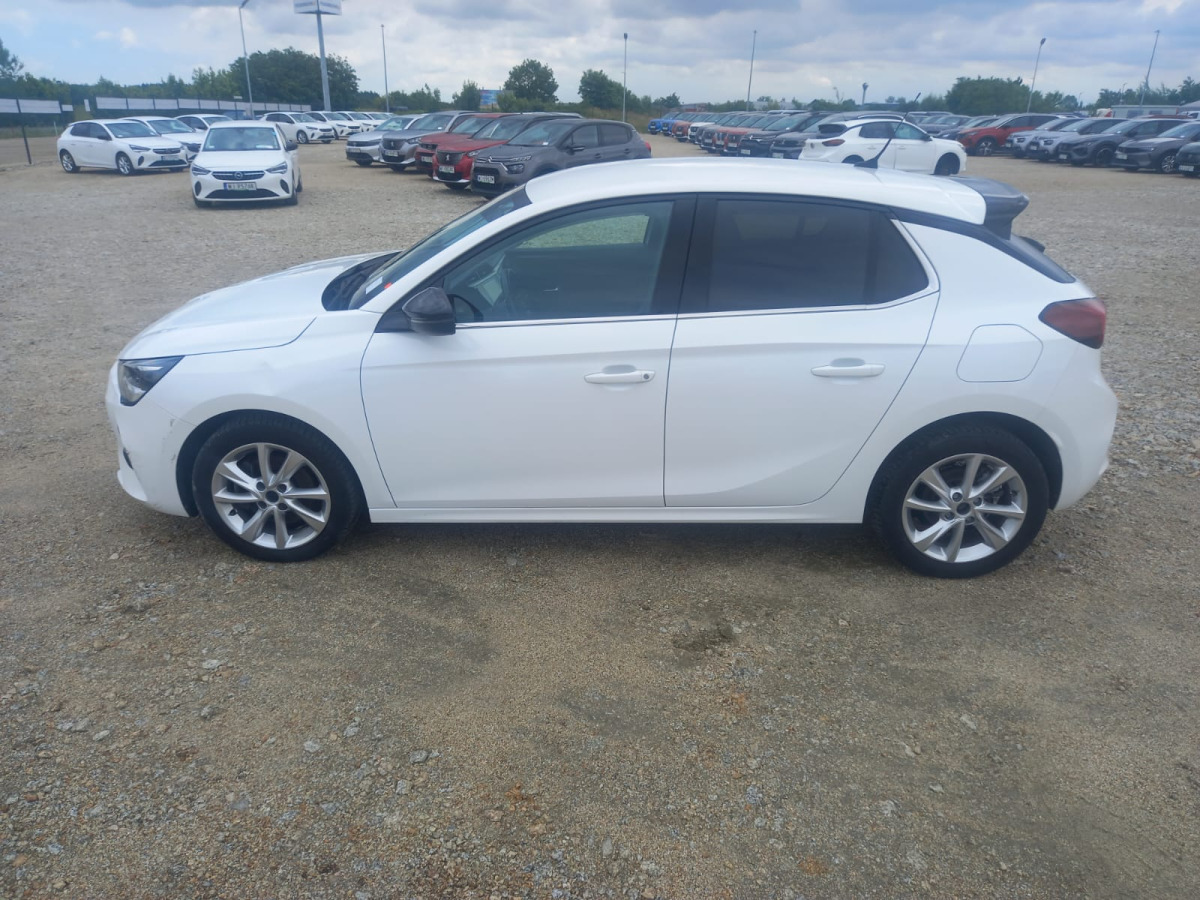 OPEL CORSA HATCHBACK - Hatchback: 4 kép. OPEL CORSA HATCHBACK - Hatchback: 4 kép.