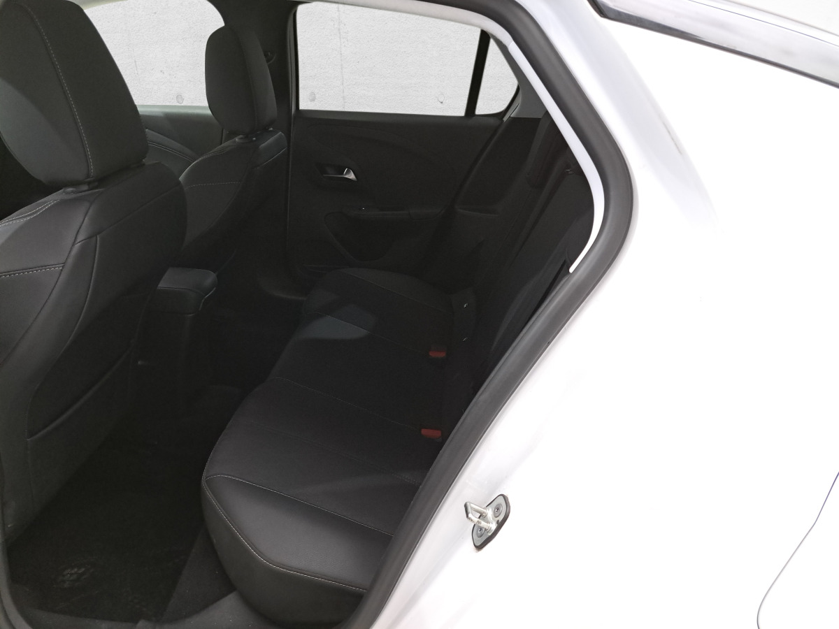 Hatchback OPEL CORSA HATCHBACK: 13 kép.